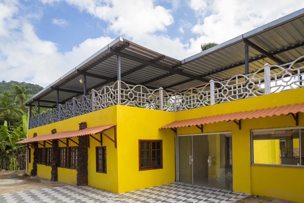Recanto Da Canela Amarela Hotell Araquari Exteriör bild