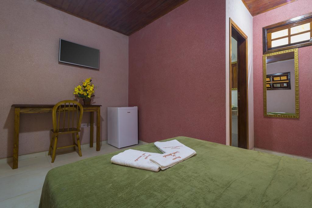 Recanto Da Canela Amarela Hotell Araquari Exteriör bild